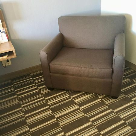 Microtel Inn & Suites By Wyndham Moorhead Fargo Area Esterno foto