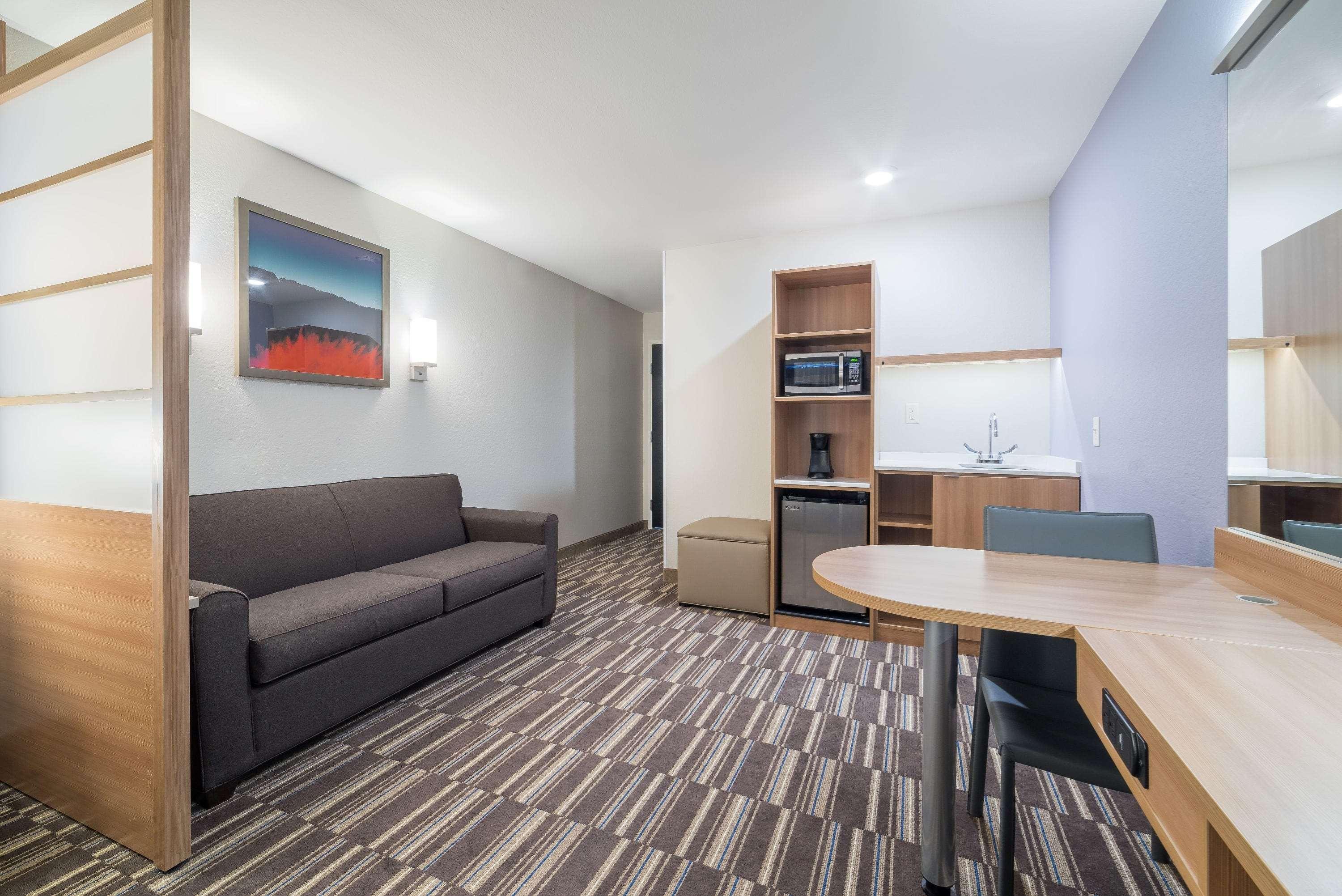 Microtel Inn & Suites By Wyndham Moorhead Fargo Area Esterno foto