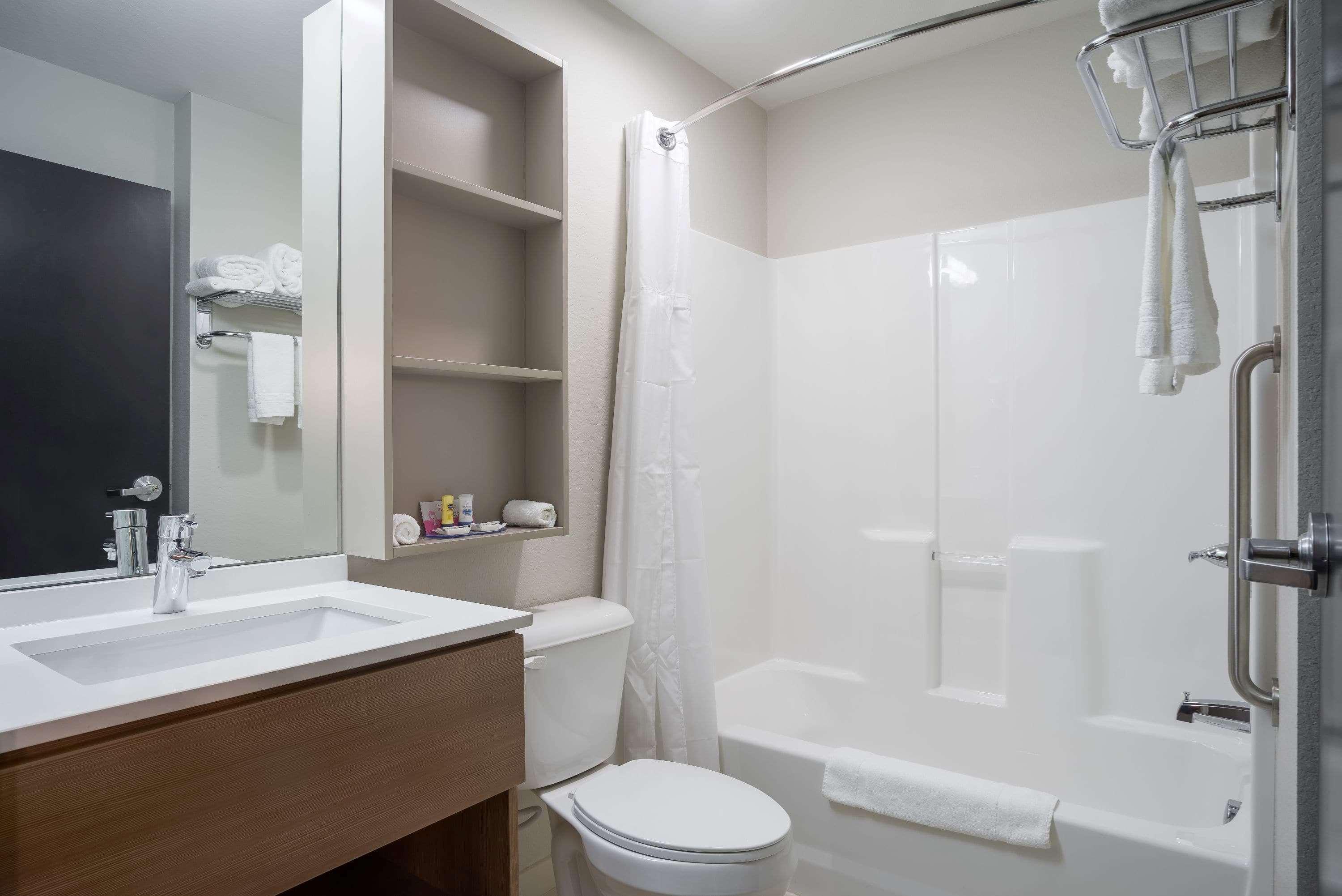 Microtel Inn & Suites By Wyndham Moorhead Fargo Area Esterno foto