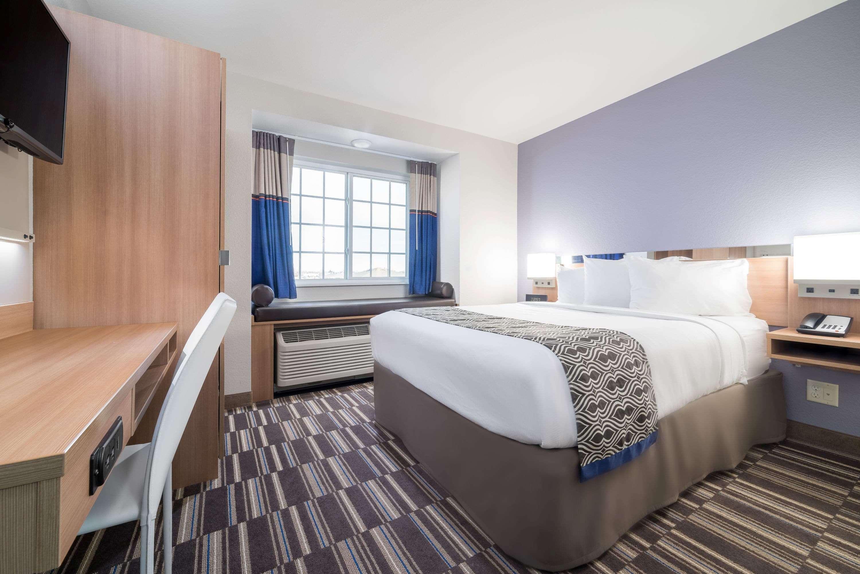 Microtel Inn & Suites By Wyndham Moorhead Fargo Area Esterno foto