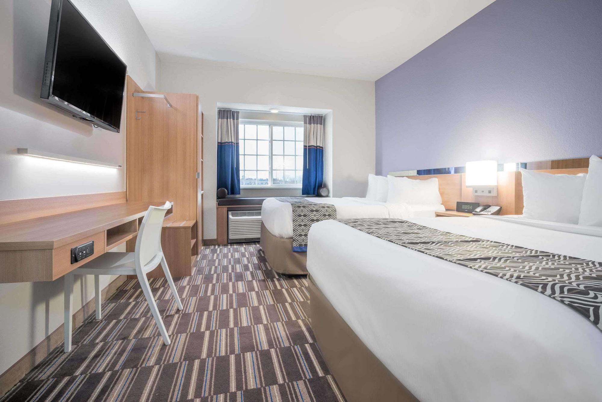 Microtel Inn & Suites By Wyndham Moorhead Fargo Area Esterno foto